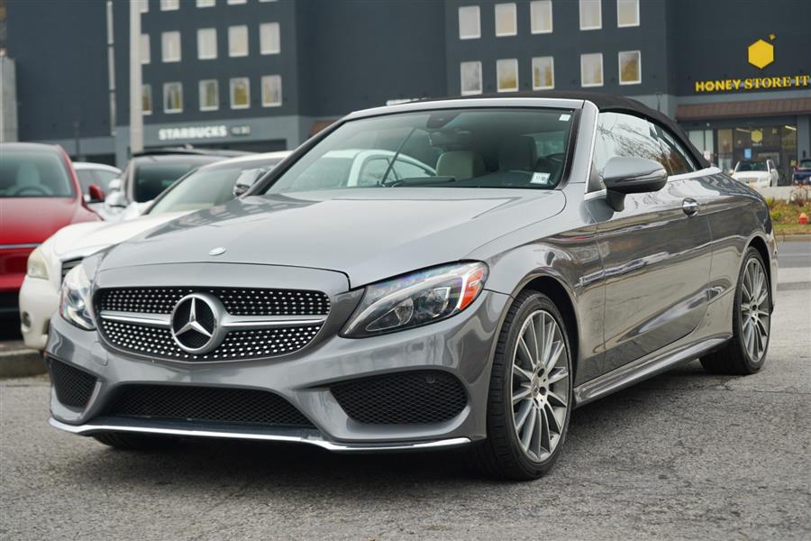 2017 Mercedes Benz C 300 4MATIC photo 4