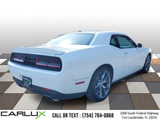 2022 Dodge Challenger GT photo 3