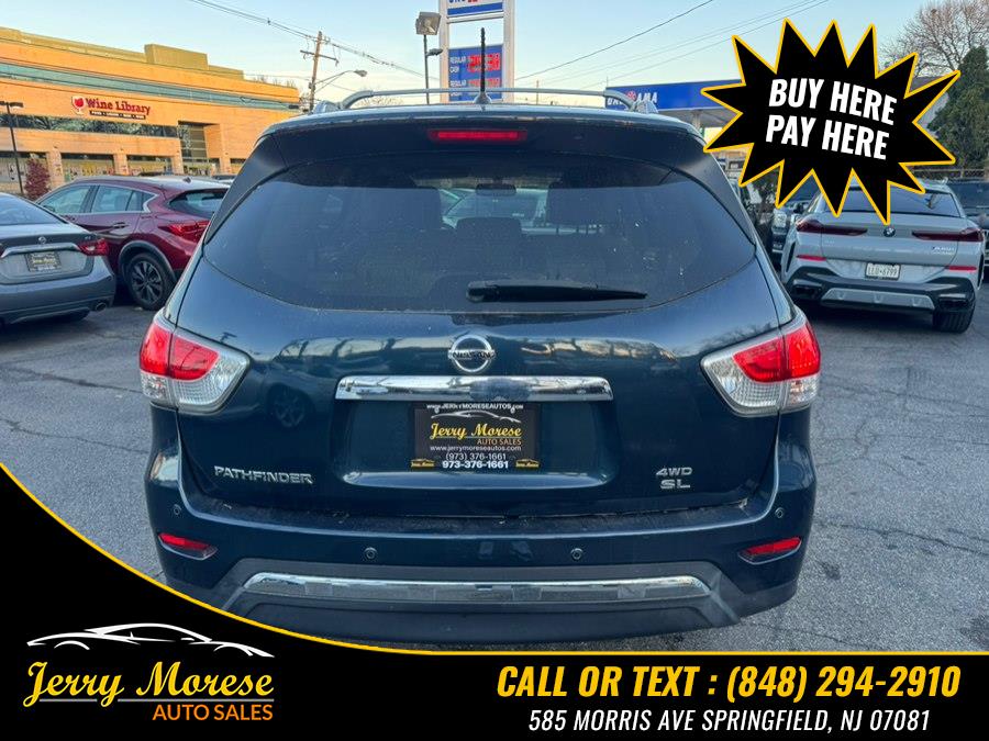 2014 Nissan Pathfinder Platinum photo 4