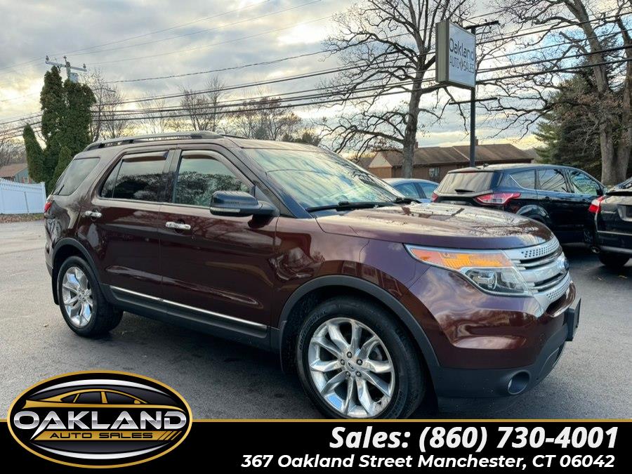 2012 Ford Explorer XLT's photo