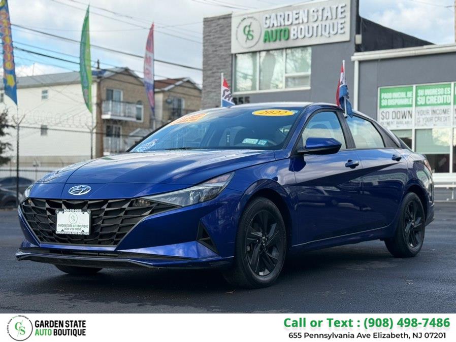 2022 Hyundai Elantra SEL's photo