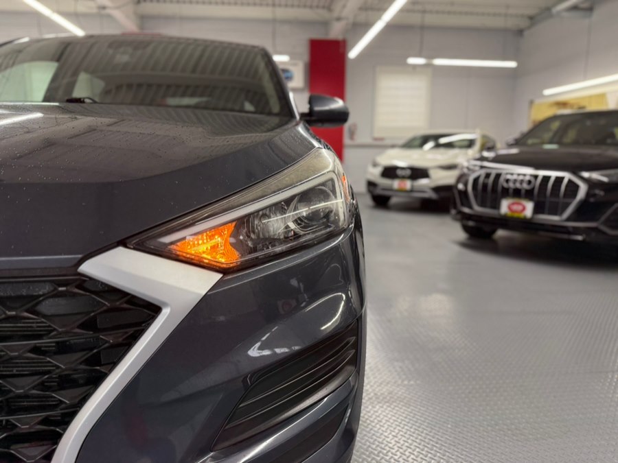 2019 Hyundai Tucson SE photo 3