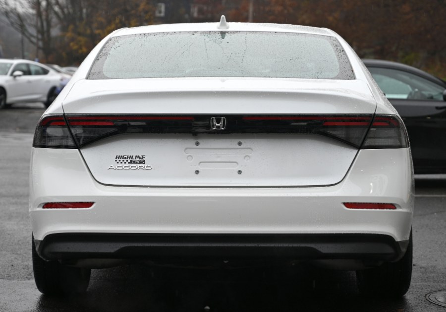 2023 Honda Accord LX photo 4