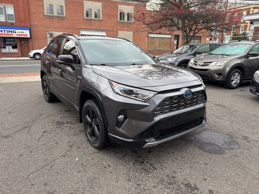 2020 Toyota RAV4 Hybrid XSE AWD (Natl), available for sale in Shelton, Connecticut | Center Motorsports LLC. Shelton, Connecticut