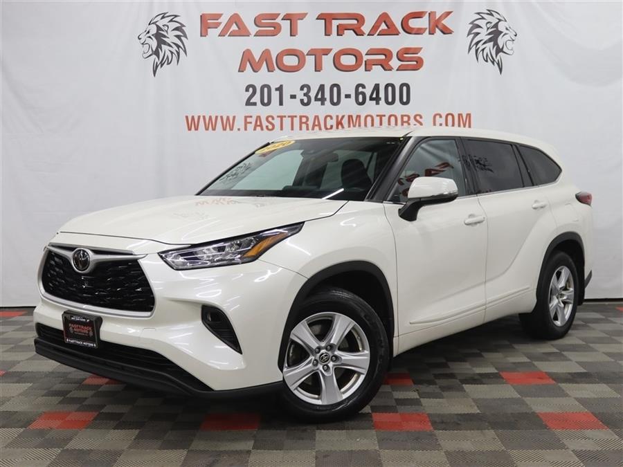 Used 2020 Toyota Highlander in Paterson, New Jersey | Fast Track Motors. Paterson, New Jersey