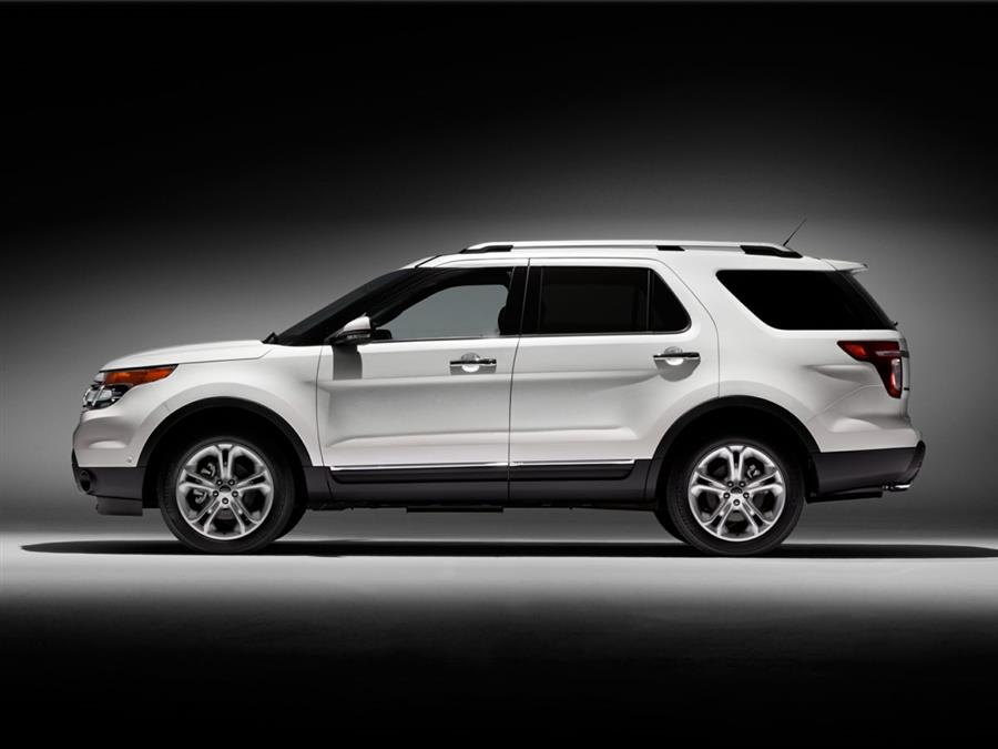 2013 Ford Explorer XLT, available for sale in Freehold, New Jersey | Shop Auto. Freehold, New Jersey