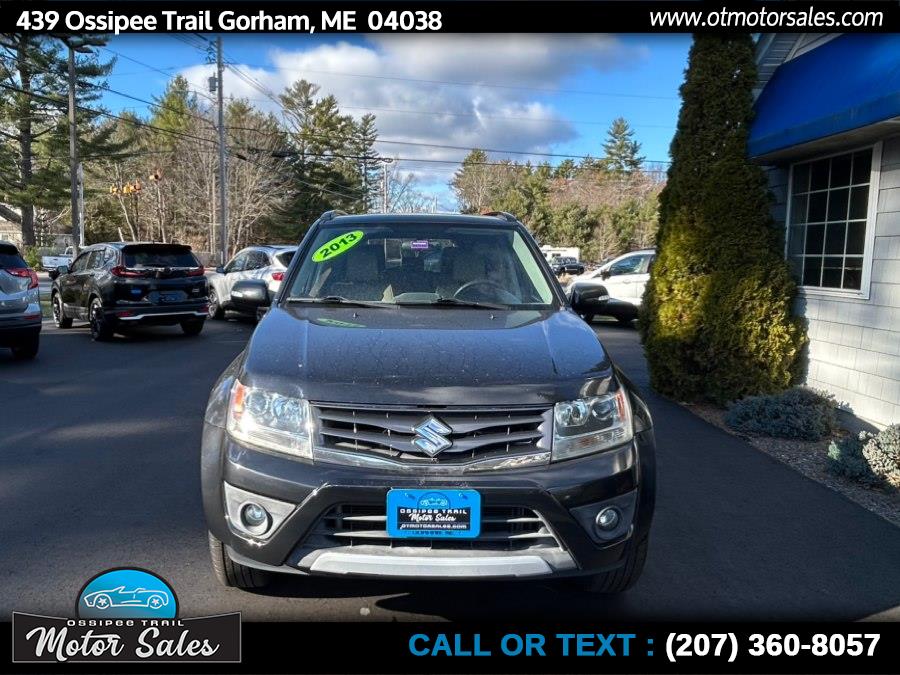 2013 Suzuki Grand Vitara photo 2