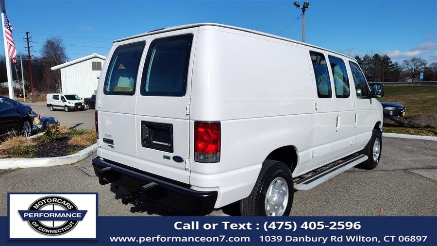 2014 Ford E-250 photo 3