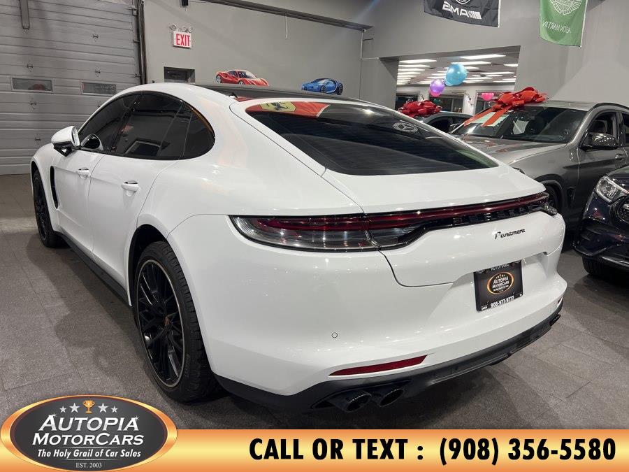 2022 Porsche Panamera Base photo 4