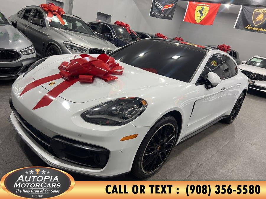 2022 Porsche Panamera Base photo 2