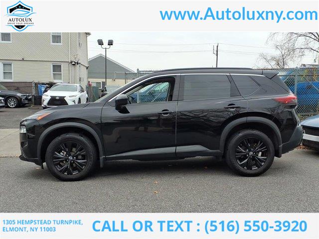 2023 Nissan Rogue SV photo 4