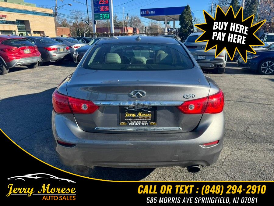 2016 Infiniti Q50 3.0t Sport photo 4