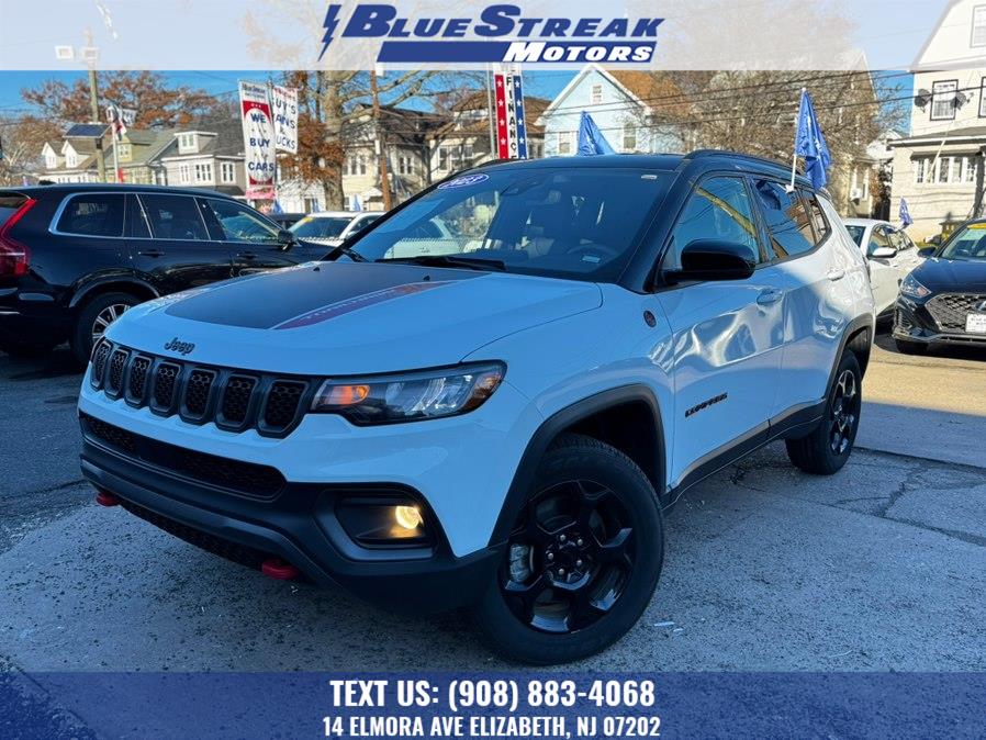 Used 2023 Jeep Compass in Elizabeth, New Jersey | Blue Streak Motors. Elizabeth, New Jersey