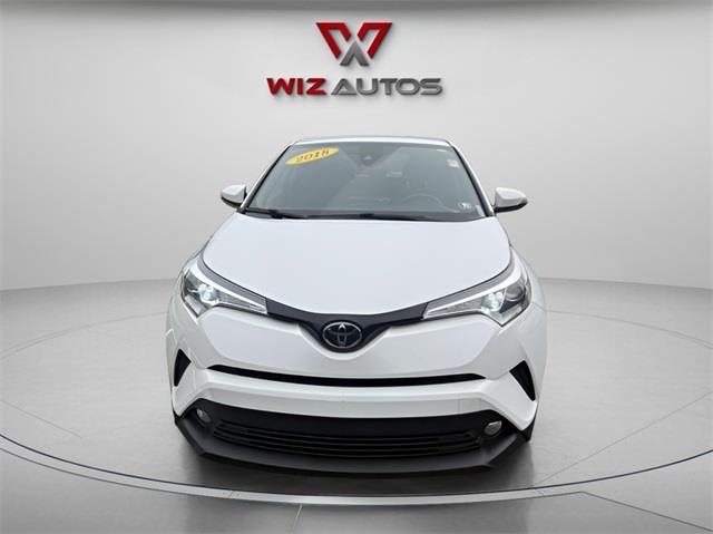 2018 Toyota C-HR XLE photo 2