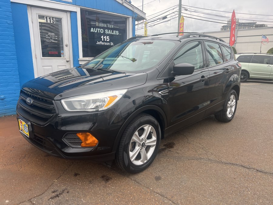 Used 2017 Ford Escape in Stamford, Connecticut | Harbor View Auto Sales LLC. Stamford, Connecticut