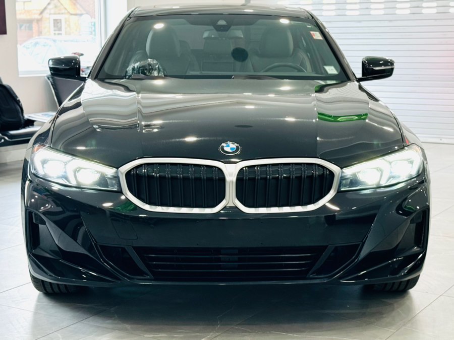 2024 Bmw 330i xDrive photo 2