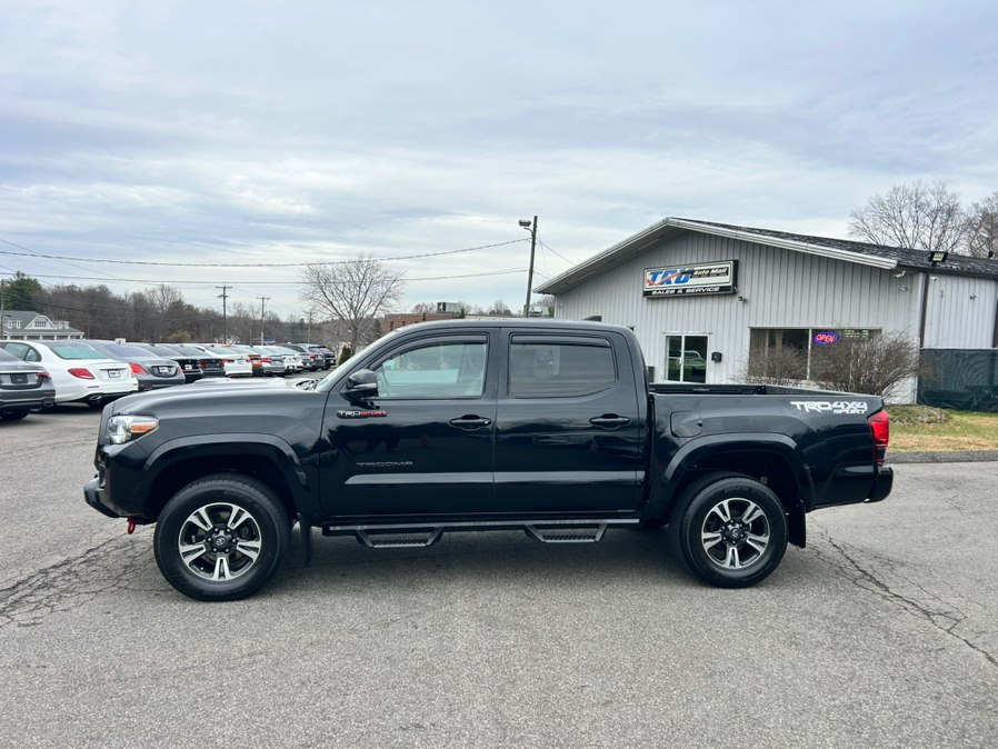 2019 Toyota Tacoma TRD Sport Double Cab V6 photo 3