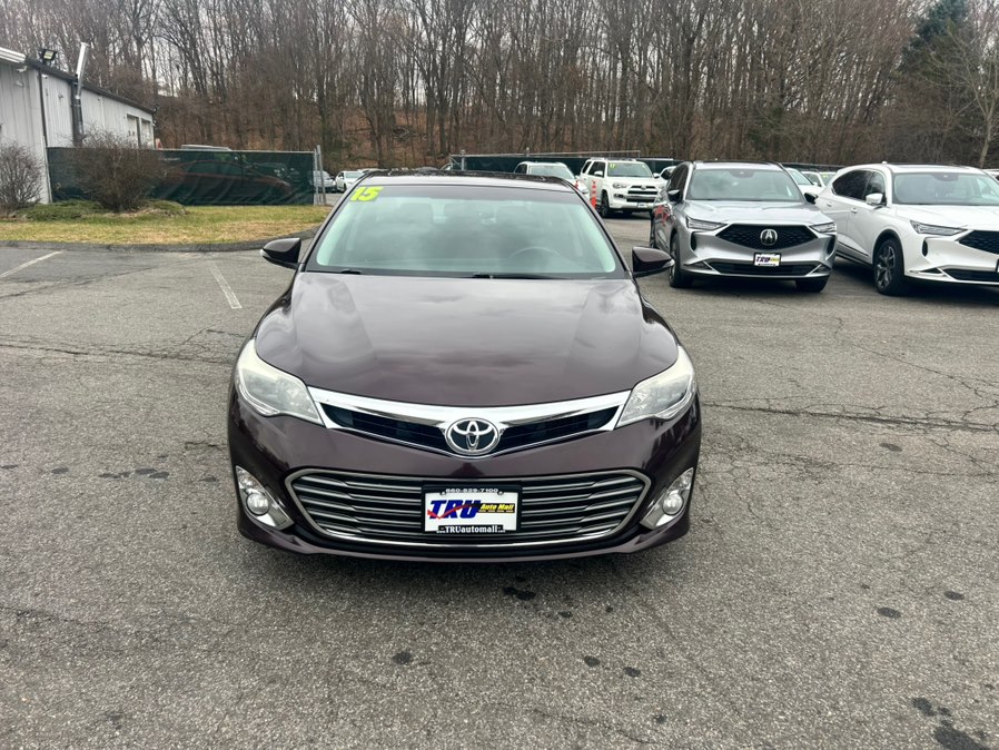 2015 Toyota Avalon XLE photo 2