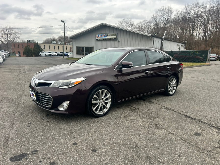 Used Toyota Avalon 4dr Sdn XLE 2015 | Tru Auto Mall. Berlin, Connecticut