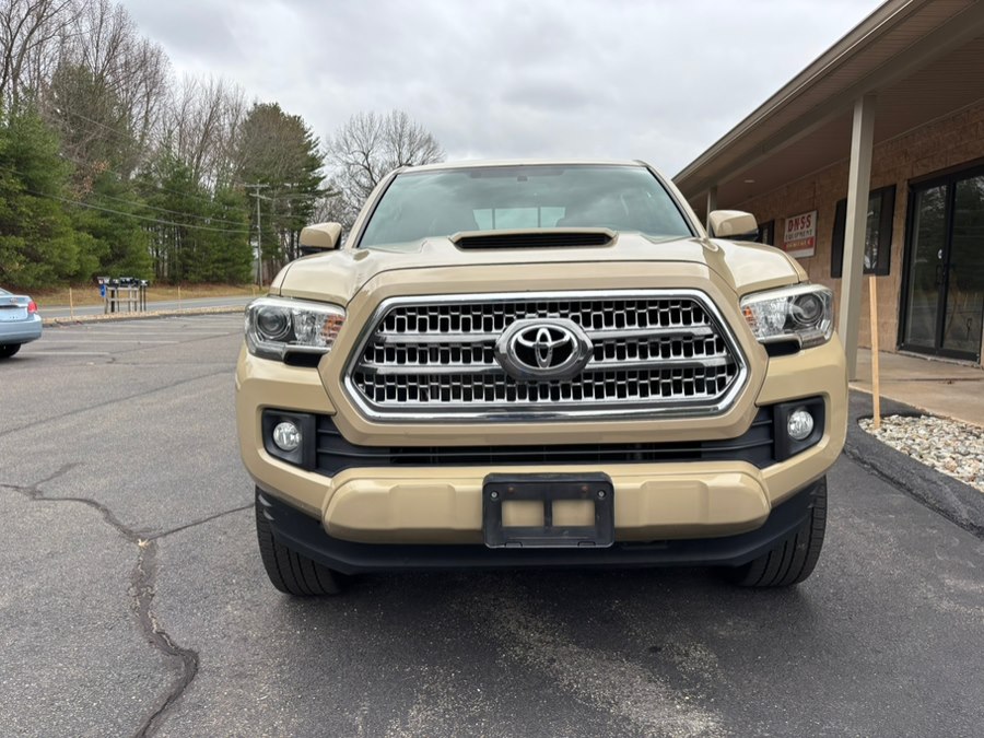 2017 Toyota Tacoma SR5 Sport TRD Pro photo 2