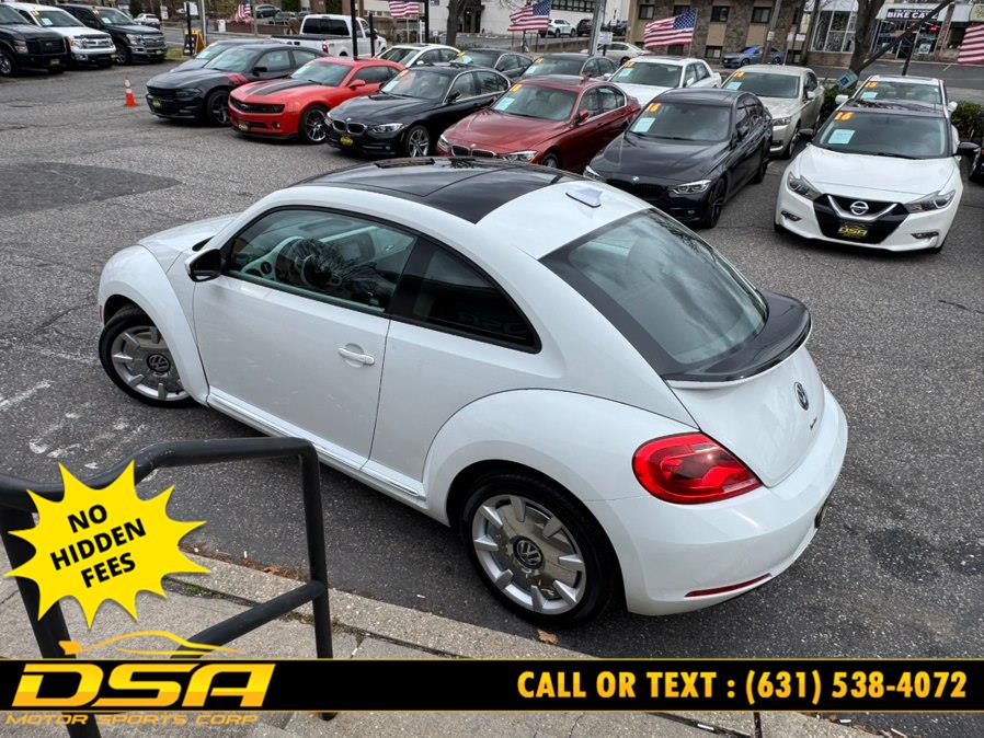 2016 Volkswagen Beetle 1.8T SEL photo 4