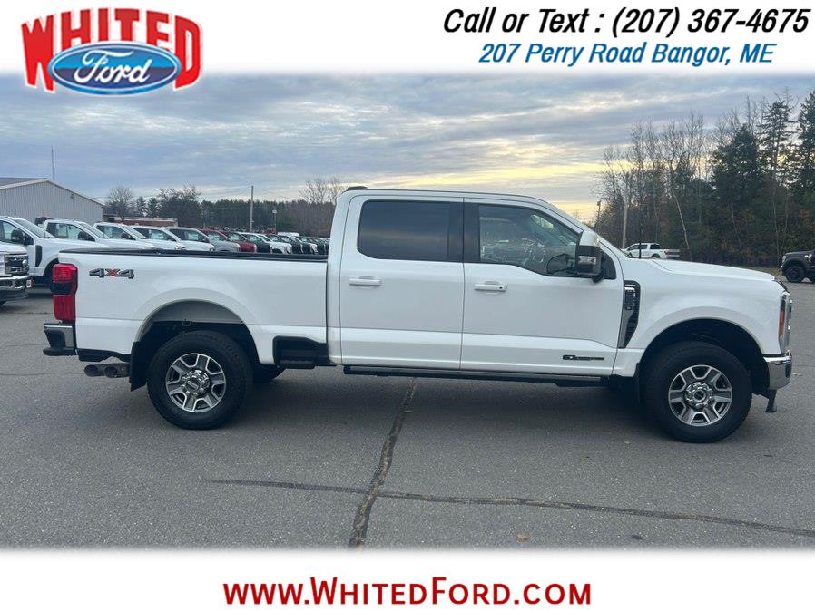 2023 Ford F-250 Lariat photo 3