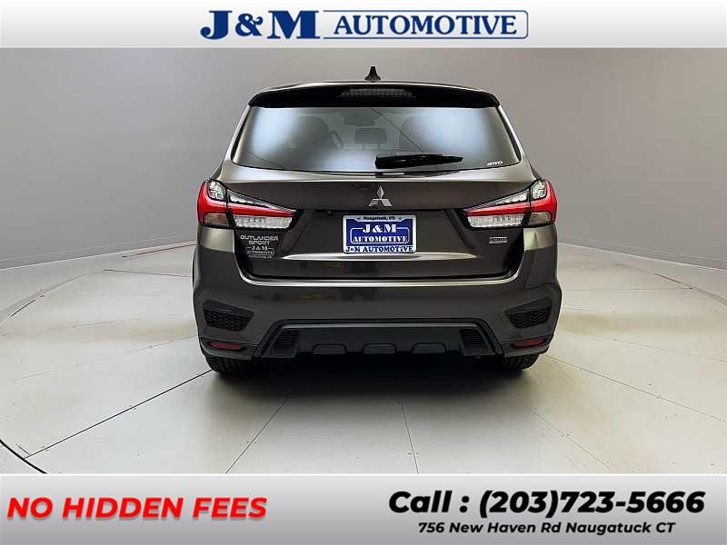 2021 Mitsubishi Outlander Sport LE photo 3