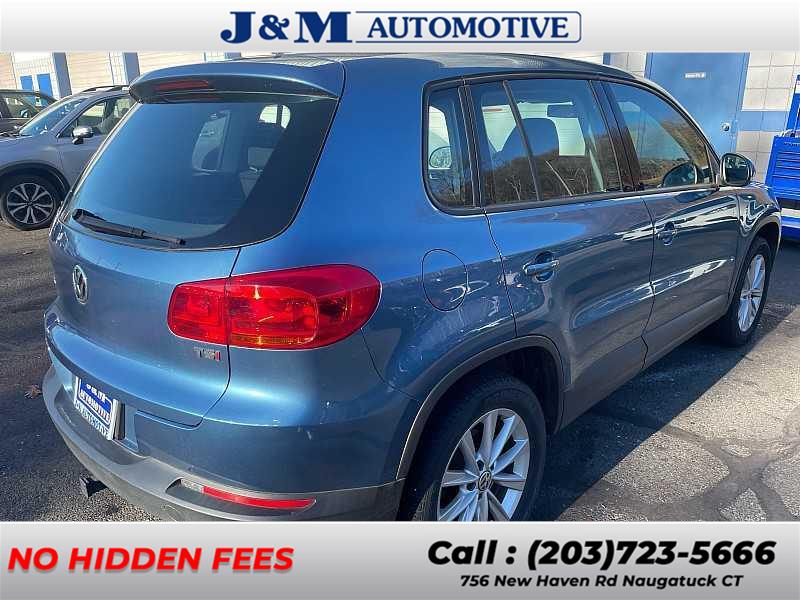 2017 Volkswagen Tiguan S photo 2