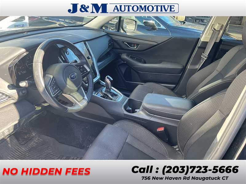 2023 Subaru Outback Premium photo 2