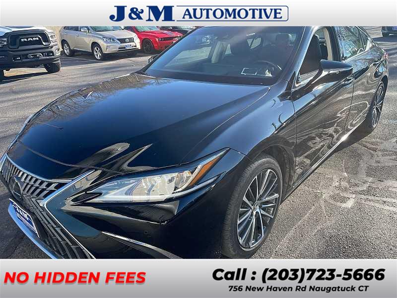 2024 Lexus ES 350's photo