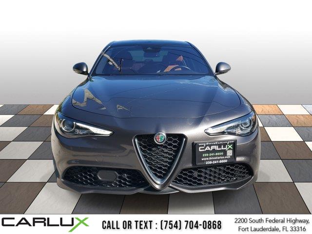 2023 Alfa Romeo Giulia Ti photo 2