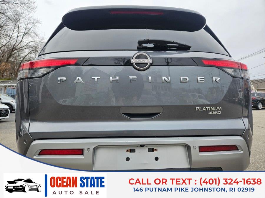 2022 Nissan Pathfinder Platinum photo 3