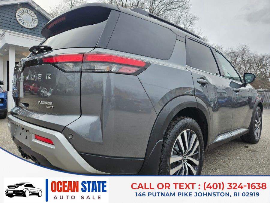2022 Nissan Pathfinder Platinum photo 4