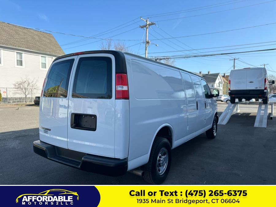 2022 Chevrolet Express 2500 Extended Work Van HD's photo