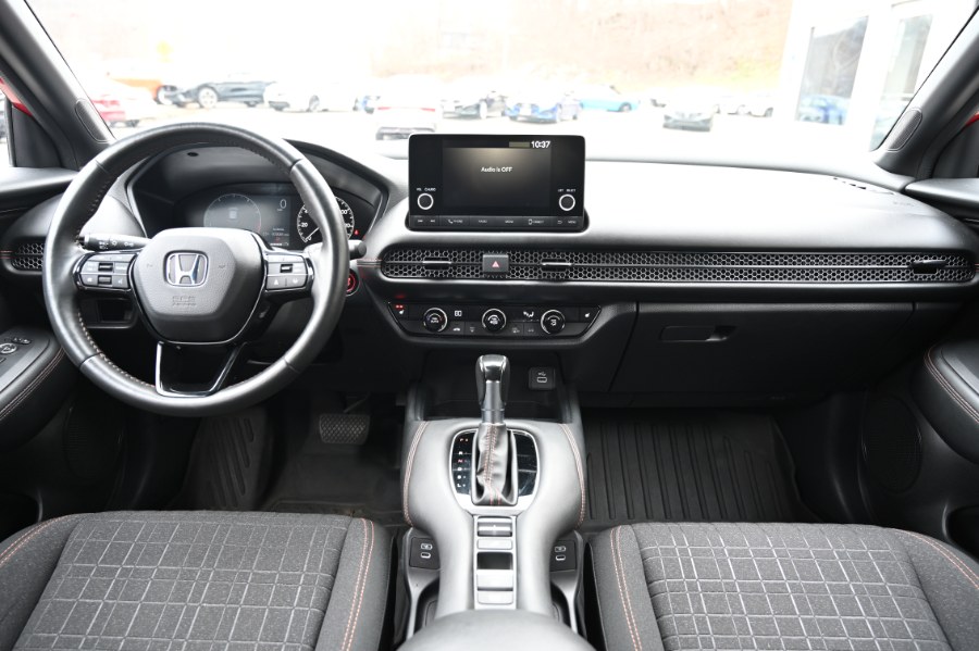 2024 Honda HR-V Sport photo 2
