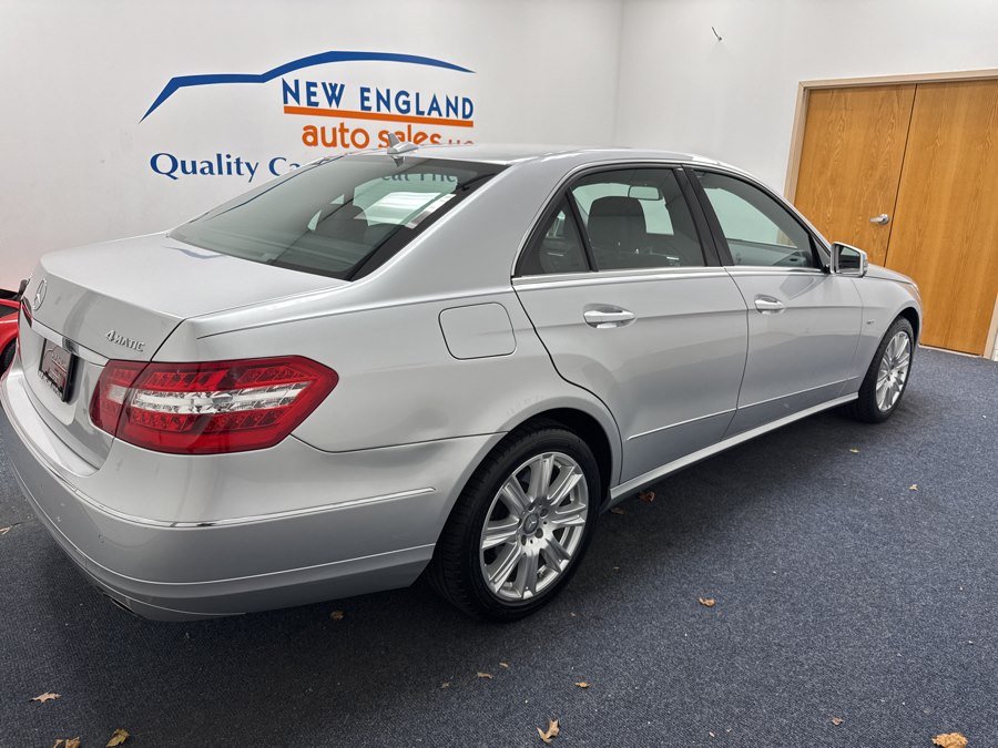2012 Mercedes Benz E 350 4MATIC photo 2