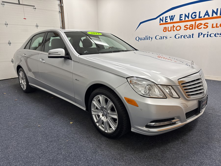2012 Mercedes Benz E 350 4MATIC photo 3
