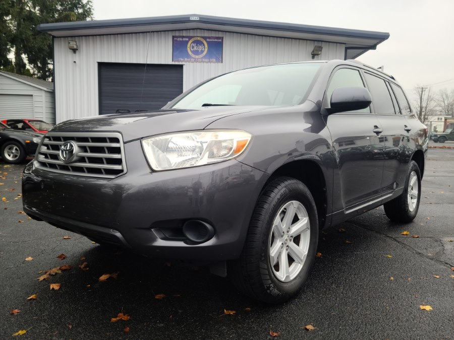 Used 2008 Toyota Highlander in Milford, Connecticut | Chip's Auto Sales Inc. Milford, Connecticut