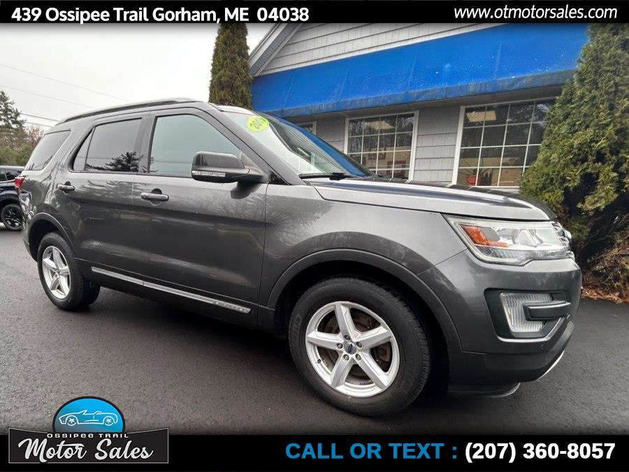 2016 Ford Explorer XLT photo 2