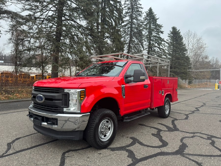 Used 2018 Ford Super Duty F-350 SRW in Waterbury, Connecticut | Platinum Auto Care. Waterbury, Connecticut