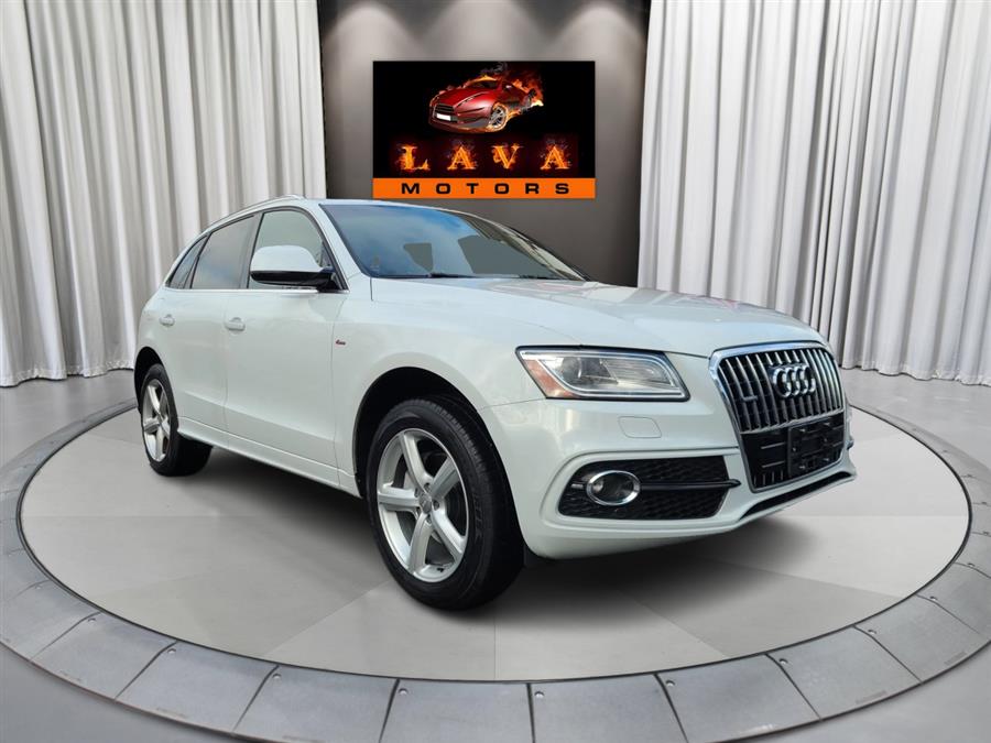 Used 2017 Audi Q5 in Canton, Connecticut | Lava Motors. Canton, Connecticut