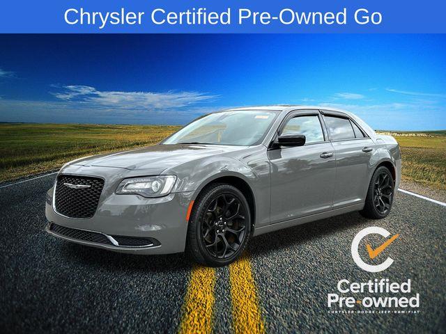 Used 2018 Chrysler 300 in Avon, Connecticut | Sullivan Automotive Group. Avon, Connecticut