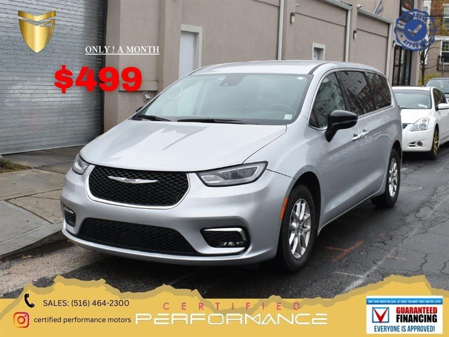 Used 2024 Chrysler Pacifica in Valley Stream, New York | Certified Performance Motors. Valley Stream, New York