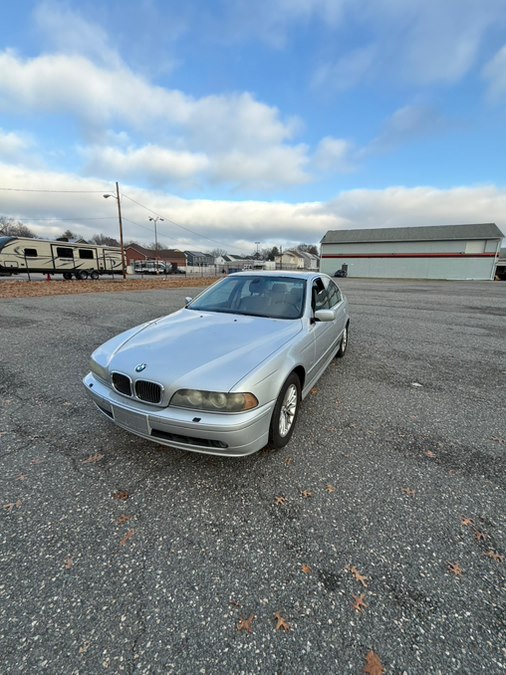 2001 BMW 5 Series 540i