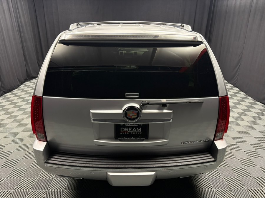 2014 Cadillac Escalade Premium photo 4