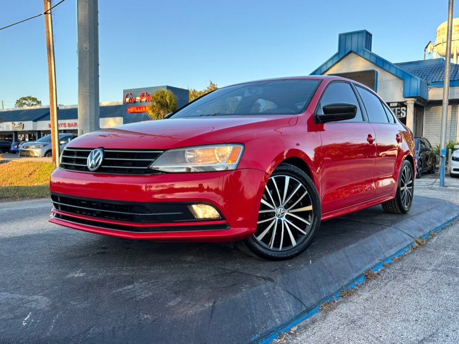 Used 2016 Volkswagen Jetta Sedan in Orlando, Florida | Mickeys Driver Mart. Orlando, Florida