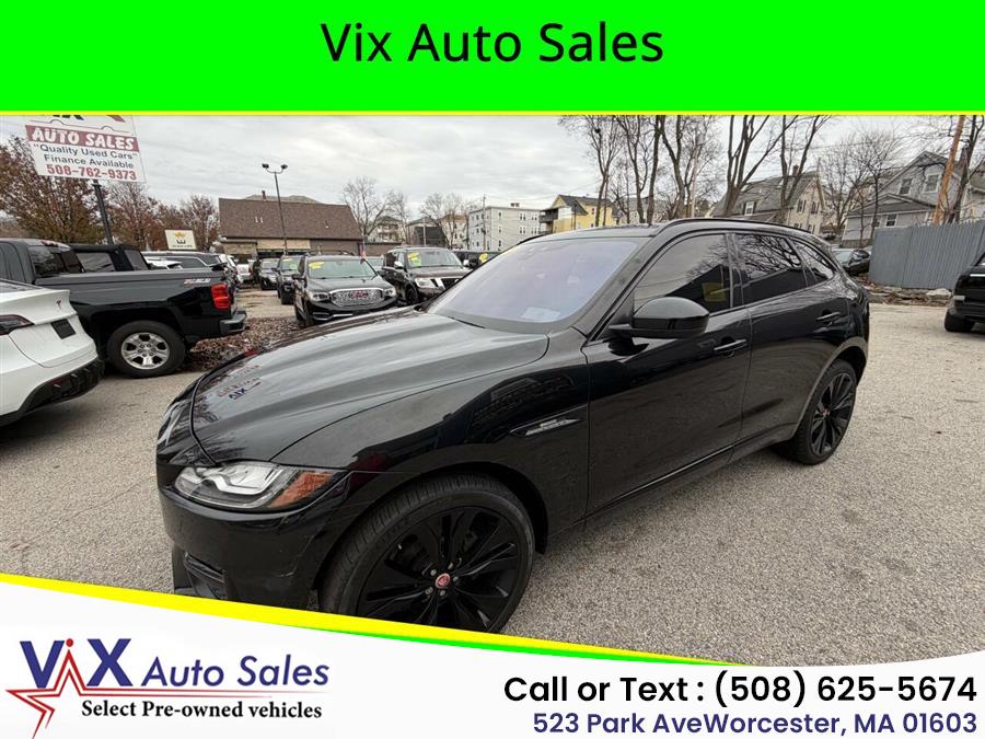 2018 Jaguar F-PACE R-Sport's photo