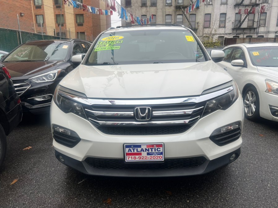 Used 2016 Honda Pilot in Brooklyn, New York | Atlantic Used Car Sales. Brooklyn, New York