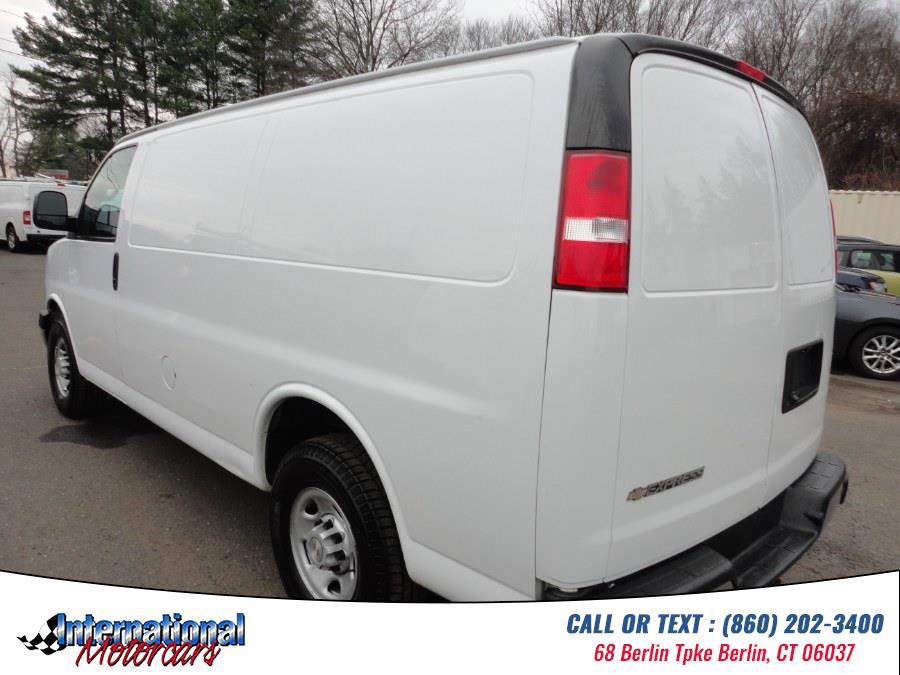 2020 Chevrolet Express Cargo Van 2500 photo 4