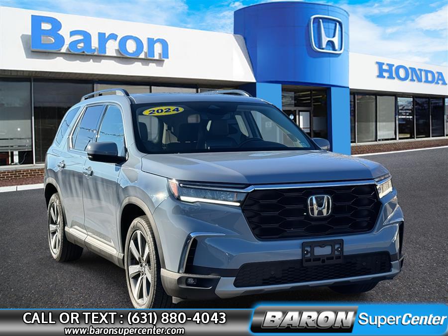 2024 Honda Pilot Touring, available for sale in Patchogue, New York | Baron Supercenter. Patchogue, New York
